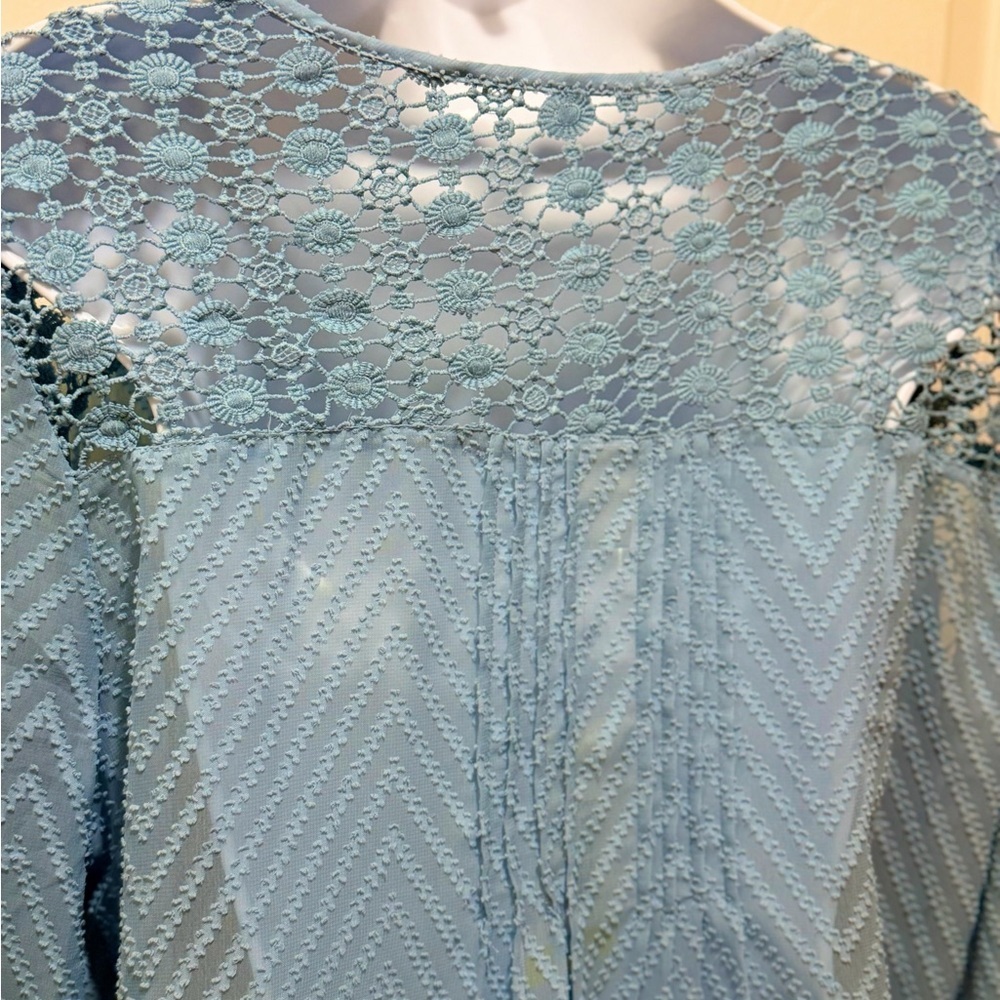 NWT Bohemian Crochet Sheer Lace Bila Top Light Blue Blouse Size Large - Picture 3 of 7